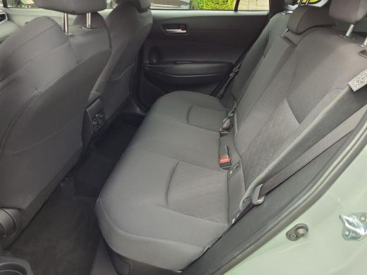 Toyota Corolla Cross 2.0 High Power Hybrid Active | Apple CarPlay | Navigatie | Stuur/Voorruit/Stoelverwarming | Rijkl... ActivLease financial lease