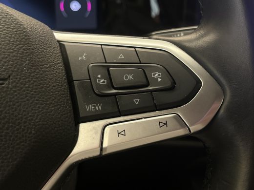 Volkswagen Golf 1.5 eTSI Style Camera | Virtueel Dashboard | Navigatie | Parkeersensoren Voor + Achter | Carplay ... ActivLease financial lease