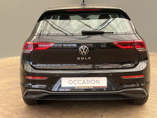 Volkswagen Golf 1.5 eTSI Style Camera | Virtueel Dashboard | Navigatie | Parkeersensoren Voor + Achter | Carplay ... ActivLease financial lease