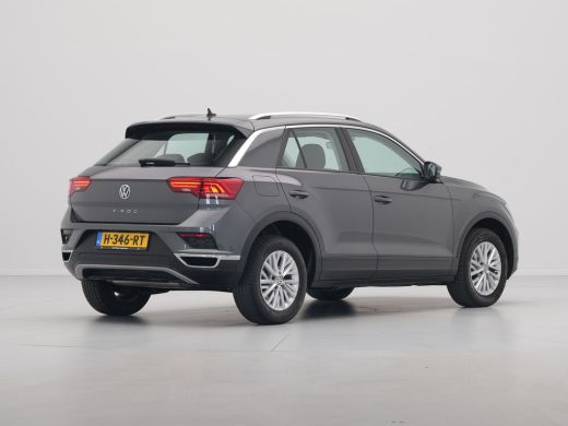 Volkswagen T-Roc 1.0 TSI 115pk Style Navigatie Pdc Acc Clima 329 ActivLease financial lease