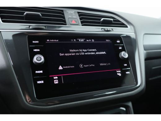 Volkswagen Tiguan Allspace 2.0 TSI 190PK DSG-7 4Motion 7P R-Line | Trekhaak wegkl | Adaptive Cruise | Stoelverwarming | Clim... ActivLease financial lease