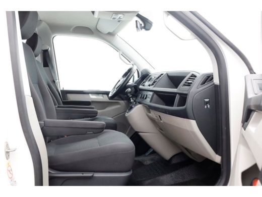 Volkswagen Transporter T6 2.0 TDI E6 L1H1 Highline D.C. LED/ACC 02-2019 ActivLease financial lease