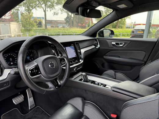 Volvo  S60 2.0 B3 Aut. R-Design | Navi | R-Design stoelen | Memory | ActivLease financial lease