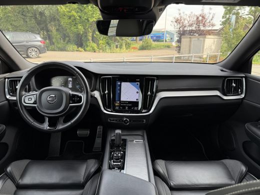 Volvo  S60 2.0 B3 Aut. R-Design | Navi | R-Design stoelen | Memory | ActivLease financial lease