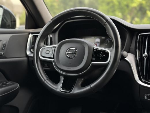 Volvo  S60 2.0 B3 Aut. R-Design | Navi | R-Design stoelen | Memory | ActivLease financial lease