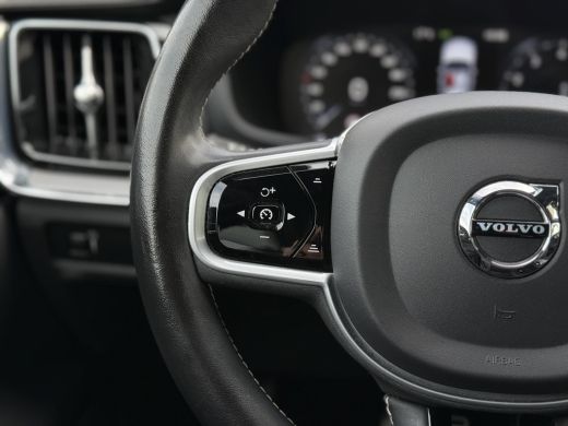 Volvo  S60 2.0 B3 Aut. R-Design | Navi | R-Design stoelen | Memory | ActivLease financial lease