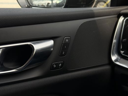 Volvo  S60 2.0 B3 Aut. R-Design | Navi | R-Design stoelen | Memory | ActivLease financial lease