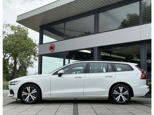 Volvo  V60 2.0 B3 Aut. 163pk MHEV Momentum | Navi | LED | Trekhaak | LMV ActivLease financial lease