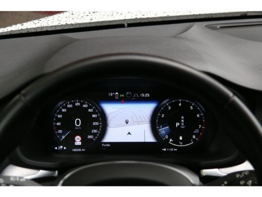 Volvo  V60 2.0 B3 Momentum Business | Camera | Adaptive Cruise | Pilot Assist ActivLease financial lease