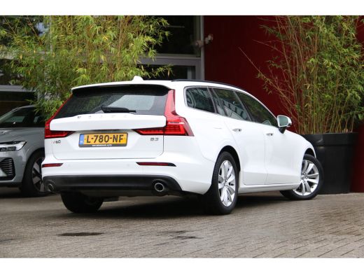 Volvo  V60 2.0 B3 Momentum Business | Camera | Adaptive Cruise | Pilot Assist ActivLease financial lease