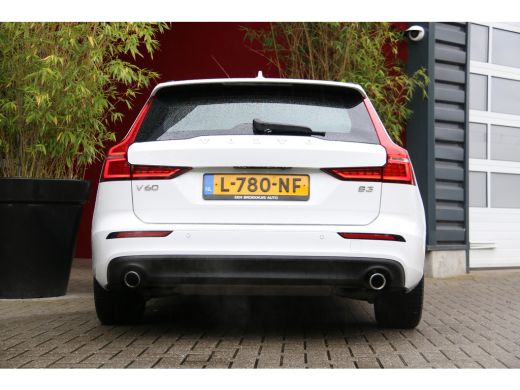 Volvo  V60 2.0 B3 Momentum Business | Camera | Adaptive Cruise | Pilot Assist ActivLease financial lease