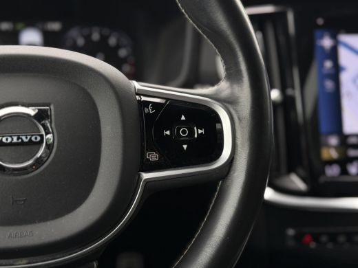 Volvo  V60 2.0 B4 Aut. R-Design | Navi | Camera | Trekhaak | Memory | ActivLease financial lease
