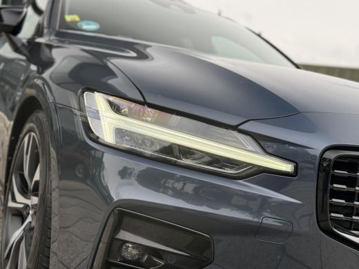 Volvo  V60 2.0 B4 Aut. R-Design | Navi | Camera | Trekhaak | Memory | ActivLease financial lease