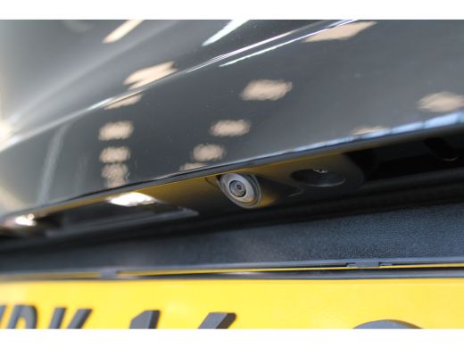Volvo  XC40 T4 211PK Plug-in Hybrid Core Bright | Park Assist | Privacy glas | elektr. achterklep ActivLease financial lease