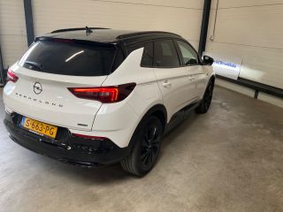 Opel Grandland 1.6 Turbo Hybrid Level 4 | PARKEERSENSOREN V+A | ACHTERUITRIJCAMERA | 18'' LICHTMETALEN VELGEN | ...