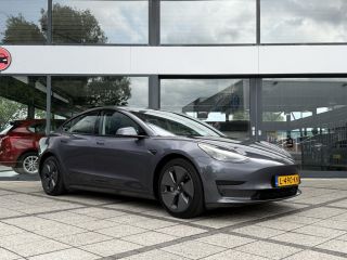 Tesla Model 3 Range Plus | Autopilot | Panorama | Leder | Navi | Camera
