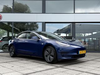 Tesla Model 3 Range Plus | Autopilot | Panorama | Leder | Navi | Camera