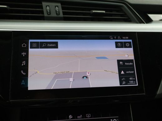 Audi e-tron 50 QUATTRO LAUCH EDITION ALL BLACK PACK + TREKHAAK | LUCHTVERING | CAMERA ActivLease financial lease