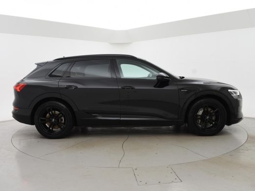 Audi e-tron 50 QUATTRO LAUCH EDITION ALL BLACK PACK + TREKHAAK | LUCHTVERING | CAMERA ActivLease financial lease