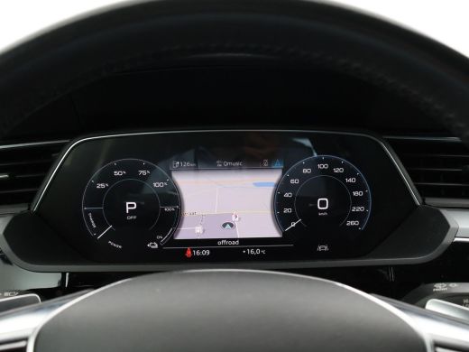 Audi e-tron 50 QUATTRO LAUCH EDITION ALL BLACK PACK + TREKHAAK | LUCHTVERING | CAMERA ActivLease financial lease