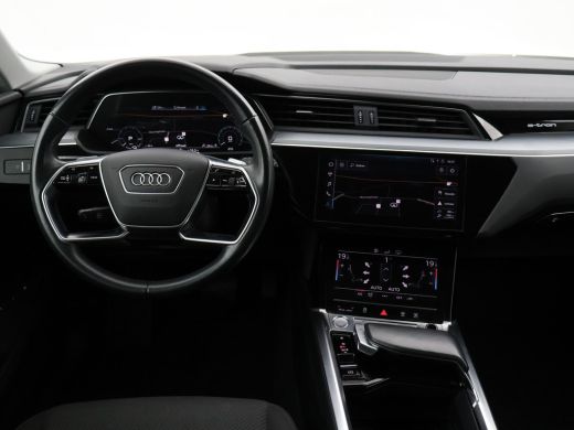 Audi e-tron 50 QUATTRO LAUCH EDITION ALL BLACK PACK + TREKHAAK | LUCHTVERING | CAMERA ActivLease financial lease