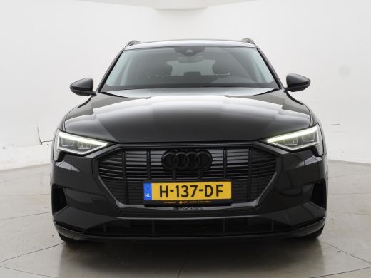 Audi e-tron 50 QUATTRO LAUCH EDITION ALL BLACK PACK + TREKHAAK | LUCHTVERING | CAMERA ActivLease financial lease
