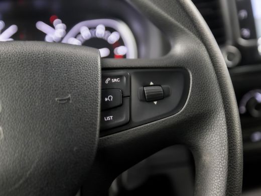 Citroën Jumpy 1.6 BlueHDI 95 Club M (APPLE CARPLAY, NAVIGATIE, ELEK SCHUIFDEUR, LEDER, KEYLESS START, 3 ZITS, P... ActivLease financial lease