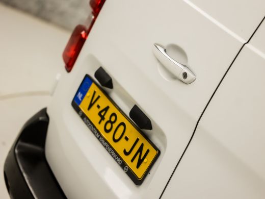 Citroën Jumpy 1.6 BlueHDI 95 Club M (APPLE CARPLAY, NAVIGATIE, ELEK SCHUIFDEUR, LEDER, KEYLESS START, 3 ZITS, P... ActivLease financial lease