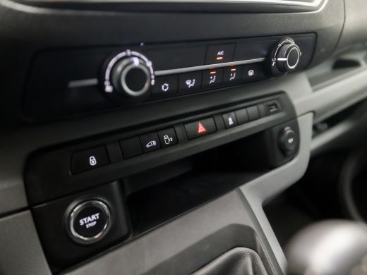Citroën Jumpy 1.6 BlueHDI 95 Club M (APPLE CARPLAY, NAVIGATIE, ELEK SCHUIFDEUR, LEDER, KEYLESS START, 3 ZITS, P... ActivLease financial lease