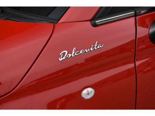 Fiat 500 1.0 Hybrid Dolcevita | Panoramadak | Navigatie by App | Half-Leder | 15"LMV | Mistlampen | Airco ... ActivLease financial lease