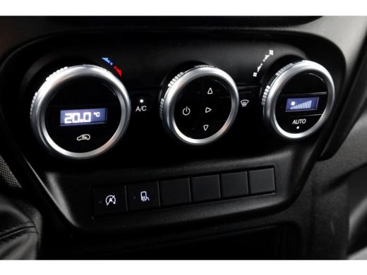 Iveco Daily 35C14 136pk E6 Open Laadbak D.C. Trekhaak 3500kg 09-2023 ActivLease financial lease
