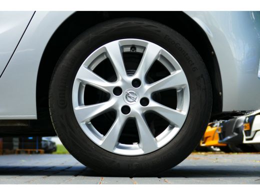 Opel Corsa 1.2 PURETECH 75PK 5-DRS EDITION / NAVI / LED / AIRCO / STUURVERWARMING / CRUISECONTROL / BLUETOOT... ActivLease financial lease