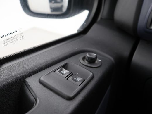 Opel Vivaro 1.6 CDTI L2H1 EDITION + DAB | NAVIGATIE | TREKHAAK | CRUISE CONTROL | AIRCO ActivLease financial lease