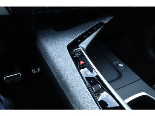 Peugeot E-3008 GT 73 kWh | Adaptieve Cruise | Nappa Leder | Trekhaak | Pano | Stoelmassage-Ventilatie| 360' Came... ActivLease financial lease