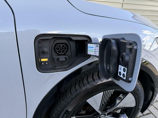 Renault Mégane E-Tech EV60 Optimum Charge Techno Led Navi carplay Camera ActivLease financial lease