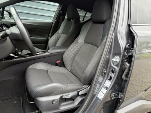 Toyota C-HR 1.8 Hybrid Style Navi Apple stoel/stuurverw.Camera ActivLease financial lease