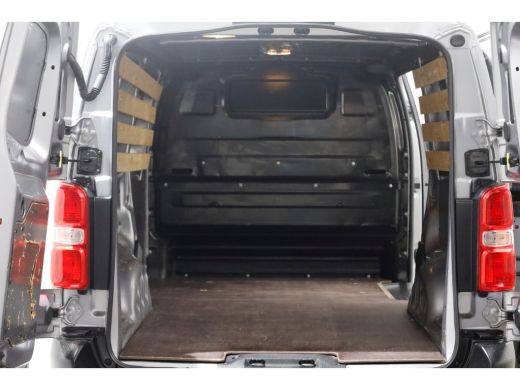 Toyota ProAce Worker 2.0 D-4D 122pk E6 Lang Airco/Navi 06-2021 ActivLease financial lease