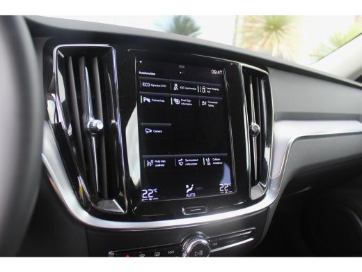 Volvo  V60 2.0 B3 Momentum Advantage | 1e eigenaar | BTW auto | Origineel NL | LED | Camera | 17 inch | Crui... ActivLease financial lease