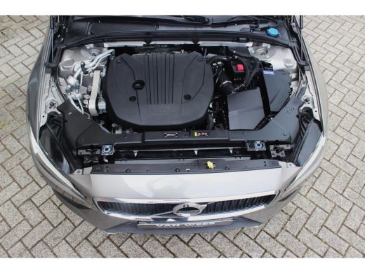 Volvo  V60 2.0 B3 Momentum Advantage | 1e eigenaar | BTW auto | Origineel NL | LED | Camera | 17 inch | Crui... ActivLease financial lease