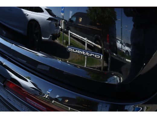 Audi Q7 60 TFSI e quattro Pro Line S Competition | Pano | Trekhaak | Valcona | Camera | ACC | 22 Inch | M... ActivLease financial lease