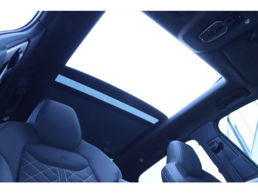 Audi Q7 60 TFSI e quattro Pro Line S Competition | Pano | Trekhaak | Valcona | Camera | ACC | 22 Inch | M... ActivLease financial lease