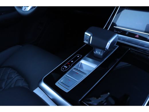 Audi Q7 60 TFSI e quattro Pro Line S Competition | Zwart Optiek | Schuif/kantel dak | Elektr. Trekhaak | ... ActivLease financial lease