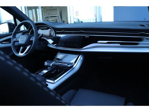 Audi Q7 60 TFSI e quattro Pro Line S Competition | Pano | Trekhaak | Valcona | Camera | ACC | 22 Inch | M... ActivLease financial lease