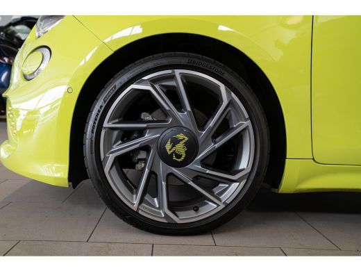 Fiat 500 Abarth C Turismo Scorpion 42 kWh | Cabrio | Design Pack | Sound Pack | Winter Pack | Tech Pack | ... ActivLease financial lease