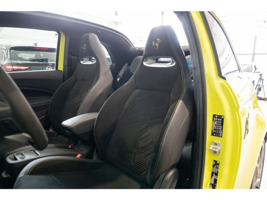 Fiat 500 Abarth C Turismo Scorpion 42 kWh | Cabrio | Design Pack | Sound Pack | Winter Pack | Tech Pack | ... ActivLease financial lease