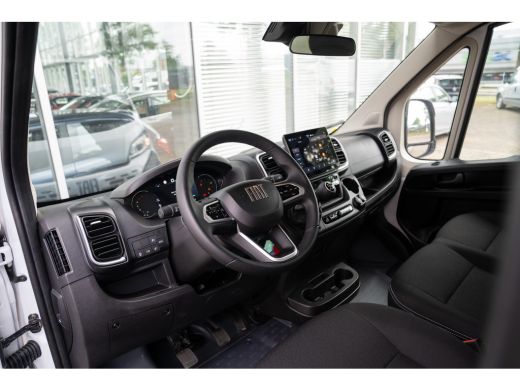 Fiat Ducato 2.2 MultiJet 140 S&S L3 3.5T Bakwagen Prijs excl. BTW, BPM en kosten rijklaarmaken. Dit voertuig ... ActivLease financial lease