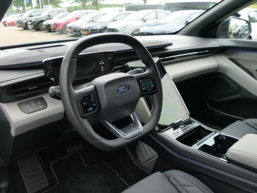 Ford Explorer Premium Extended Range RWD 77 kWh | Panoramadak | 360 Camera | B&O | Warmtepomp | Stoelverwarming... ActivLease financial lease