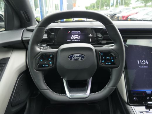 Ford Explorer Premium Extended Range RWD 77 kWh | Panoramadak | 360 Camera | B&O | Warmtepomp | Stoelverwarming... ActivLease financial lease