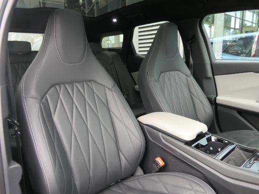Ford Explorer Premium Extended Range RWD 77 kWh | Panoramadak | 360 Camera | B&O | Warmtepomp | Stoelverwarming... ActivLease financial lease