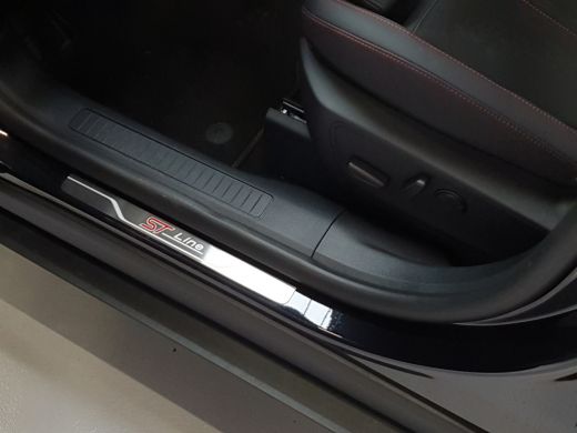 Ford Kuga 2.5 PHEV ST-Line X | Panoramadak | Black Pack | Trekhaak | AGR ActivLease financial lease